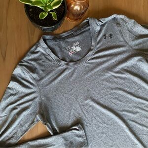 Under Armour Women's Grey Long Sleeve Workout Top